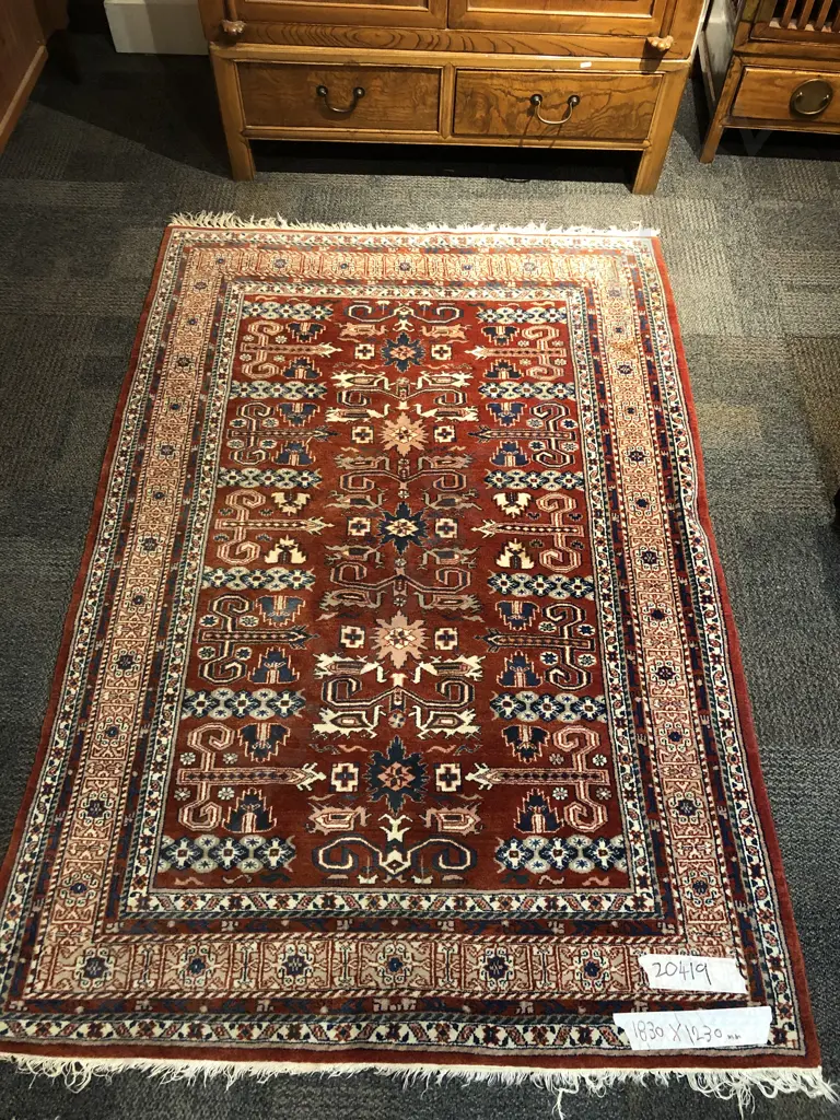 Persian Floor Rug Image 1++