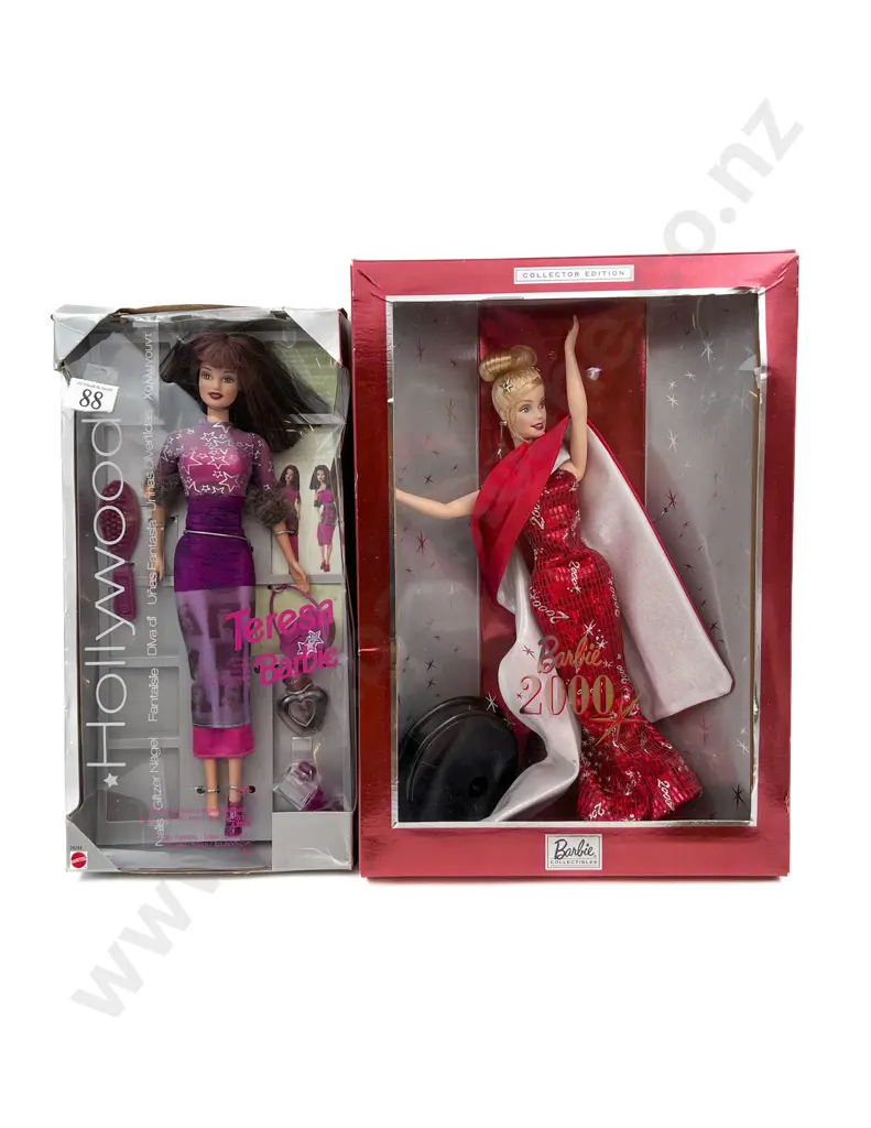 1999 Hollywood Teresa Barbie and Collectors Edition Barbie 2000 Image 1++
