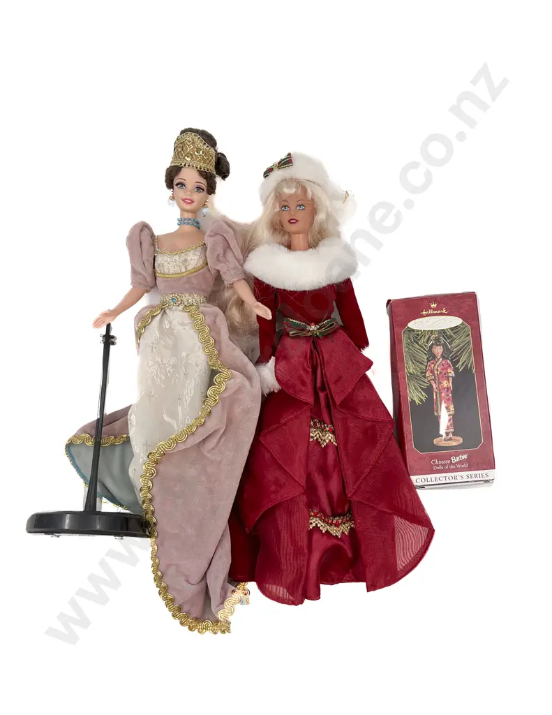 Two Unboxed Barbies and Keepsake Barbie Christmas Tree Decoration Image 1++