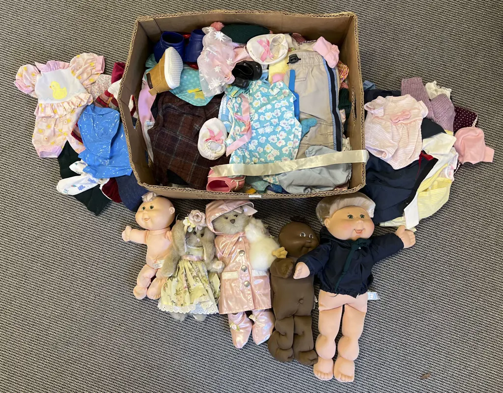 Quantity of Cabbage Patch Dolls and Large Quantity of Cabbage Patch Clothing Image 1++