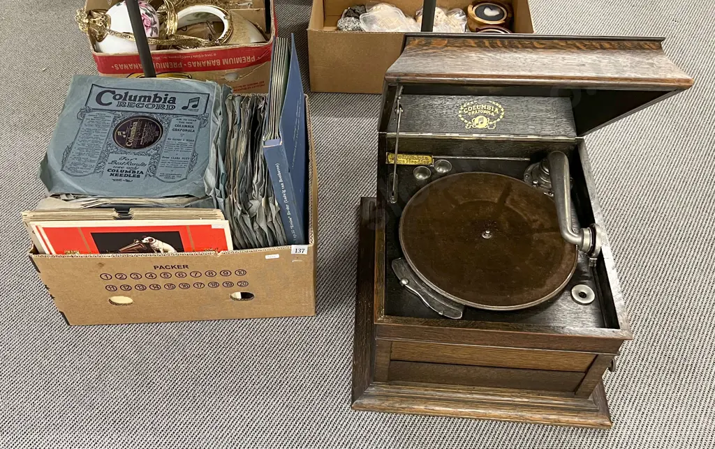 Columbia Oak Cased Tabletop Gramophone Together With Box of Vintage Records Image 1++