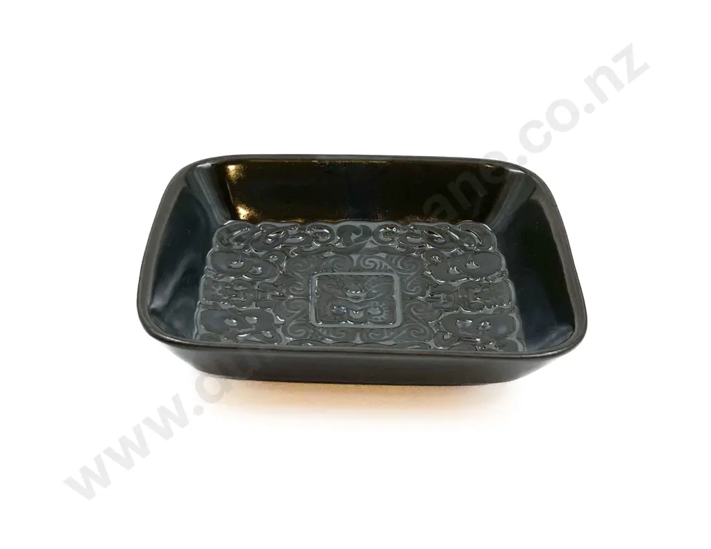 Crown Lynn Nga Koura Ware Dish Image 1++