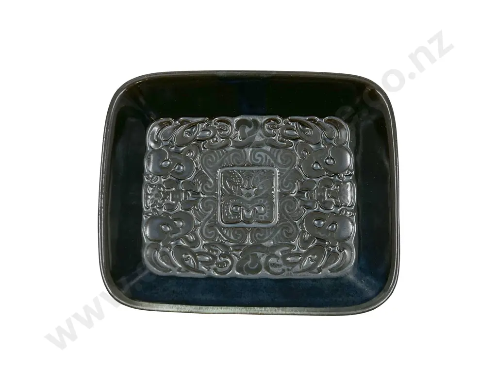 Crown Lynn Nga Koura Ware Dish Image 1++