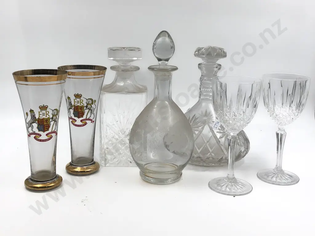 Quantity of Assorted Crystal and Glass Incl. Three Decanters Image 1++