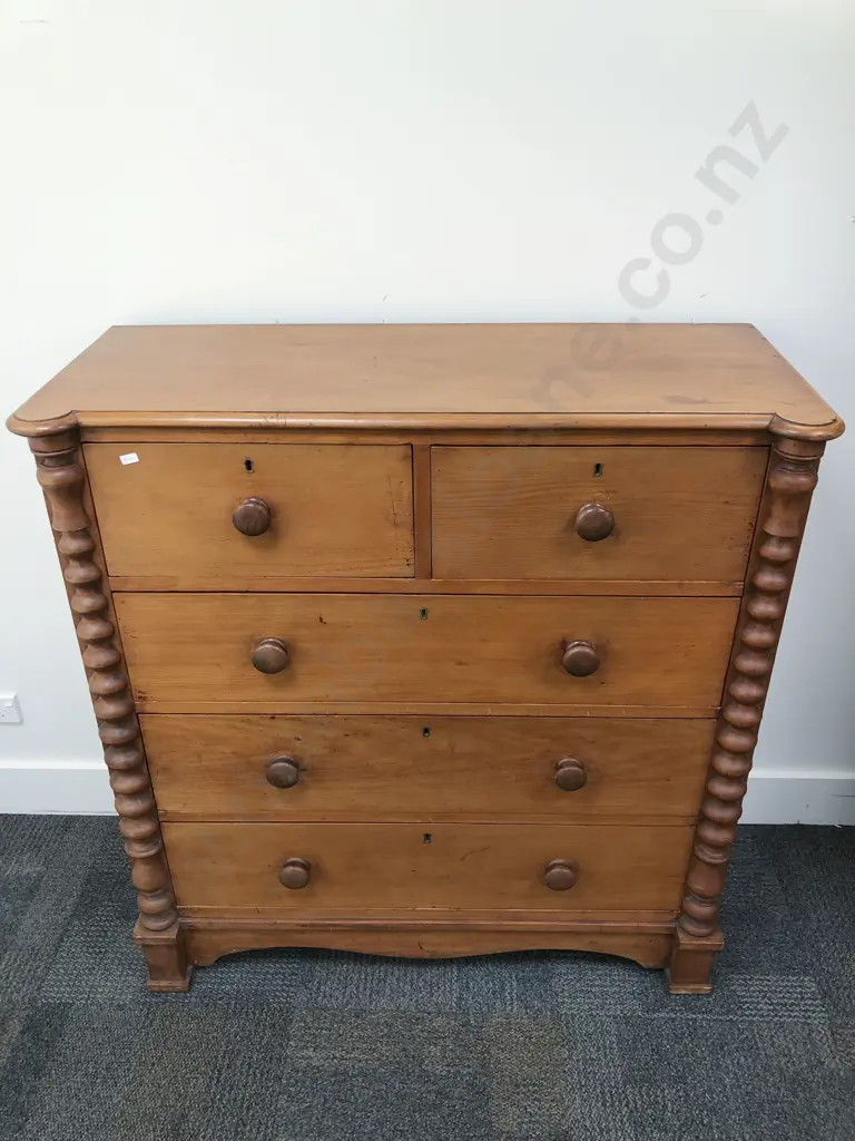 Colonial Kauri Chest of Drawers With Bobin Turn Uprights Image 1++