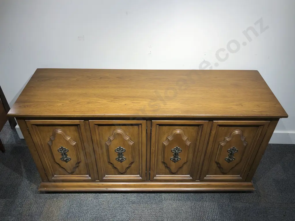 Four Door Sideboard Image 1++