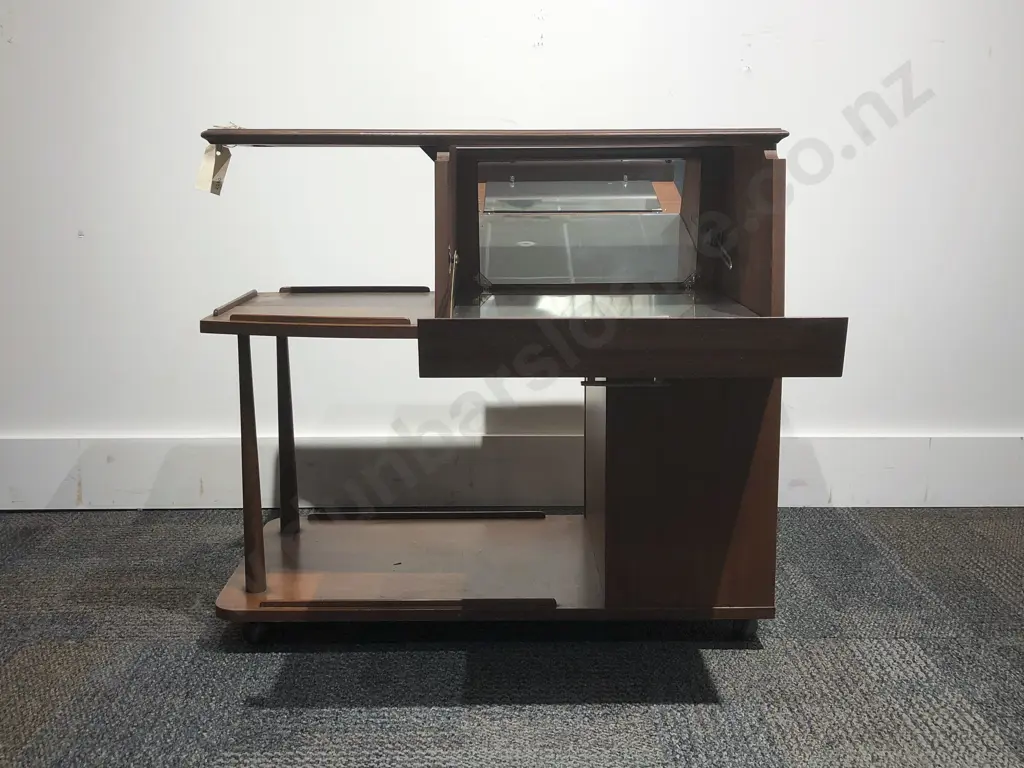 Mid Century Craftrite Drinks Trolley Image 1++