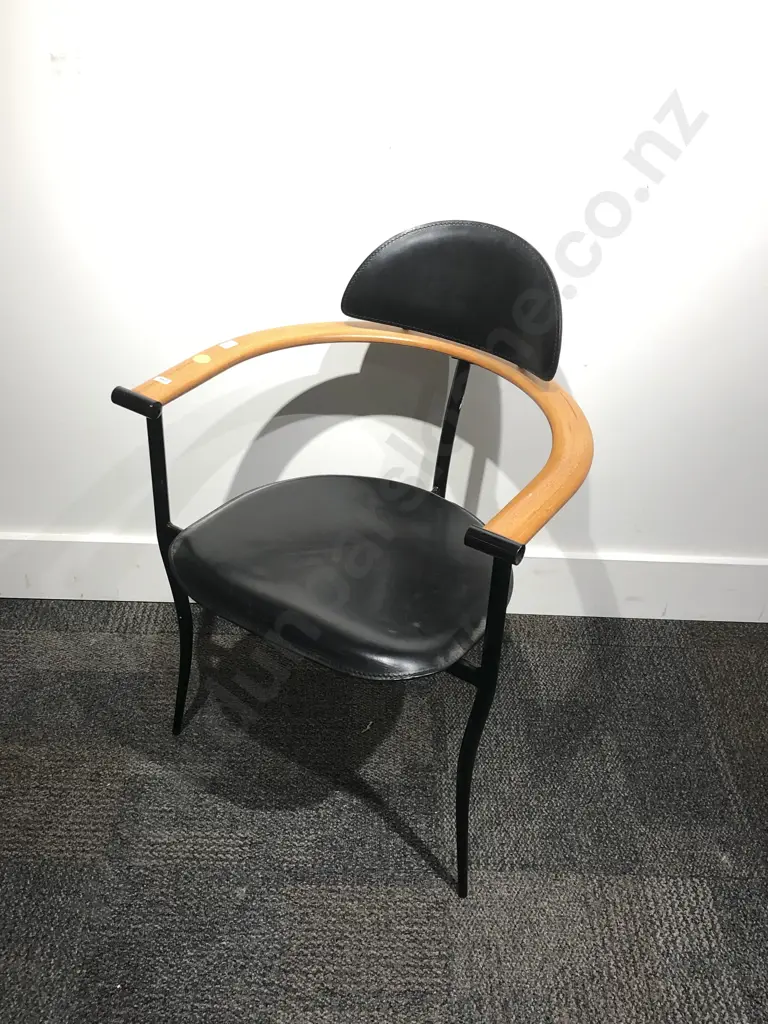 Arrben/Italy Designer Mid Century Armchair Image 1++