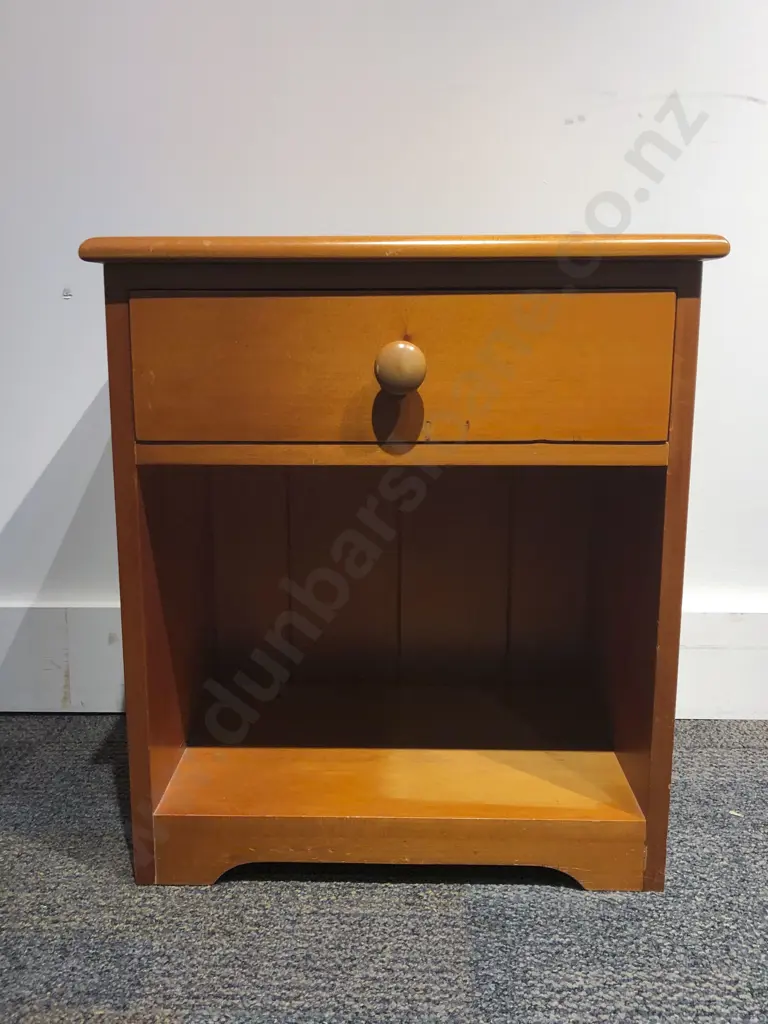 Pair of Single Drawer Bedside Tables Image 1++