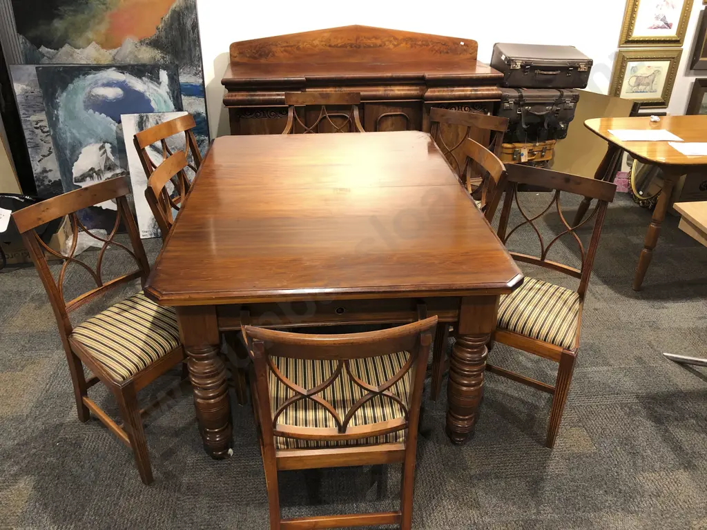 Victorian Extension Dining Table Together With Six Dining Chairs and Two Carvers Image 1++