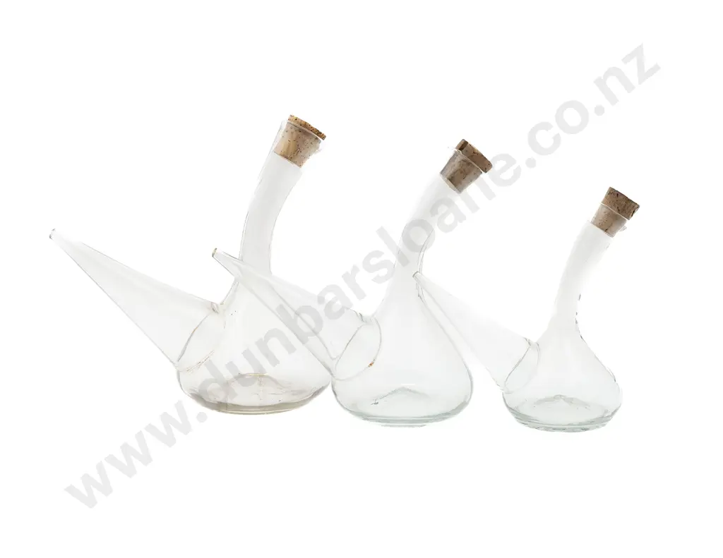 Set of Three Graduated Spanish Glass Porons Image 1++