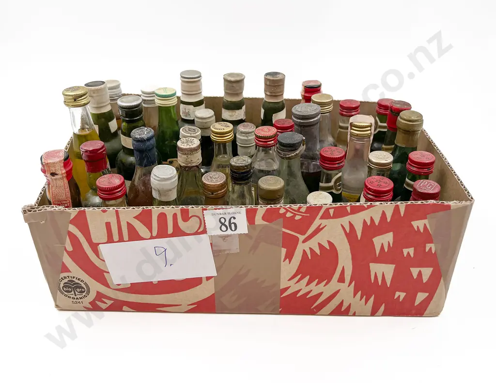 Approx. 40 Mixed Alcohol Miniatures Image 1++