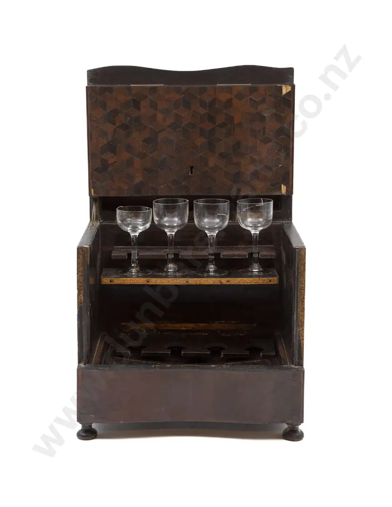 Victorian Parquetry and Ebonized Decanter Box Image 1++