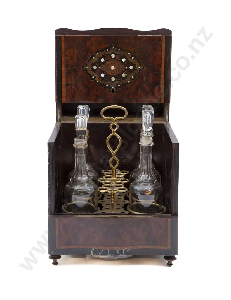 Victorian Burr Walnut Ebonized and Inlaid Decanter Box Image 1++