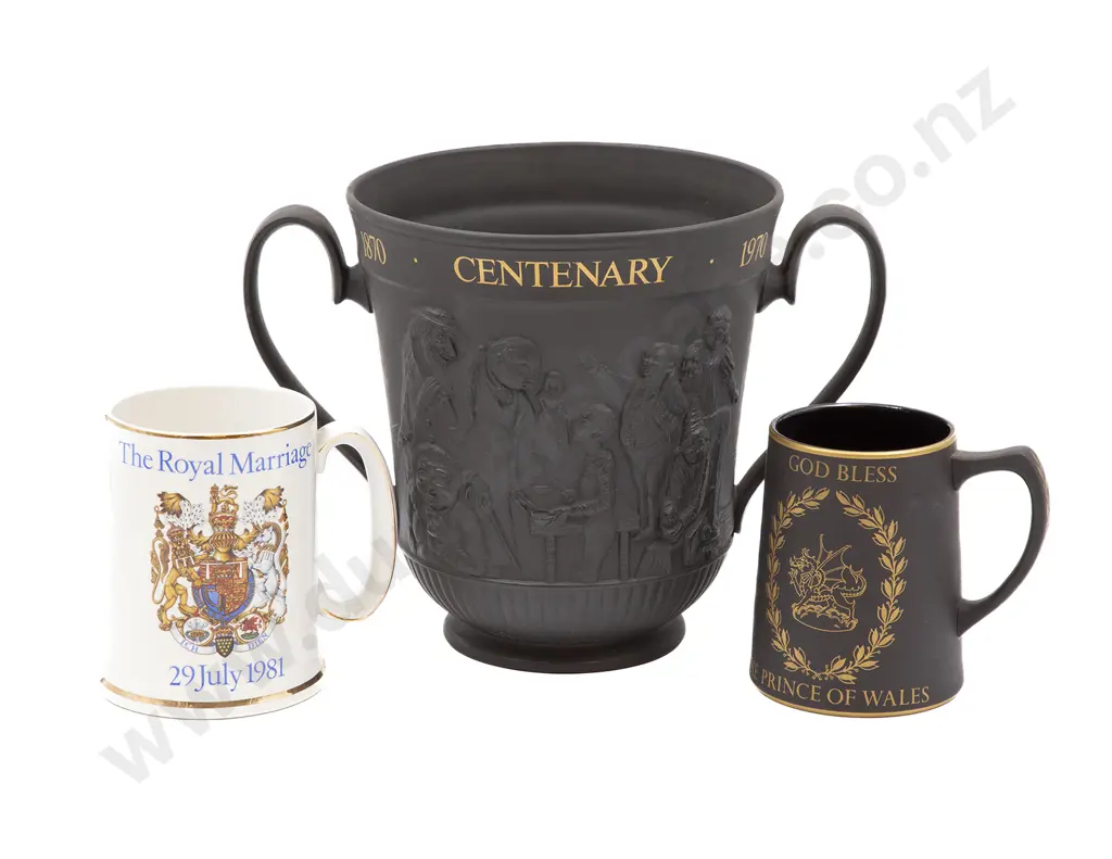RD Charles Dickens Commemorative Loving Cup with Royal Commem. Tankard Image 1++