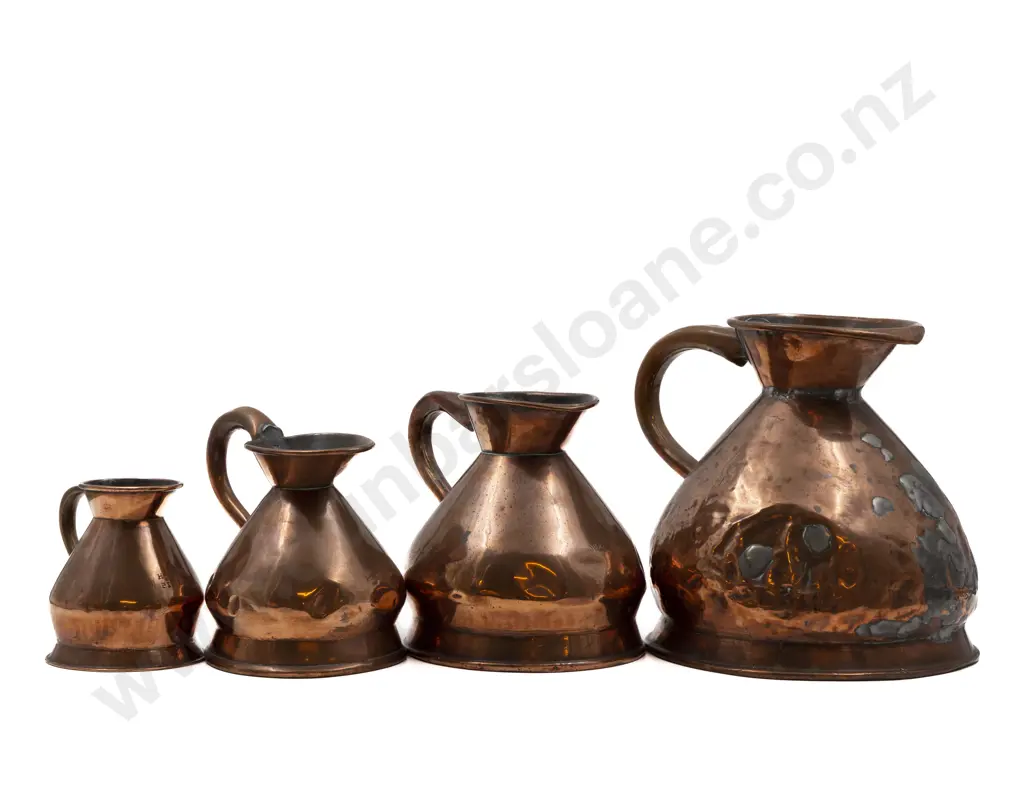 Victorian Graduated Set of Four Copper Measures Image 1++
