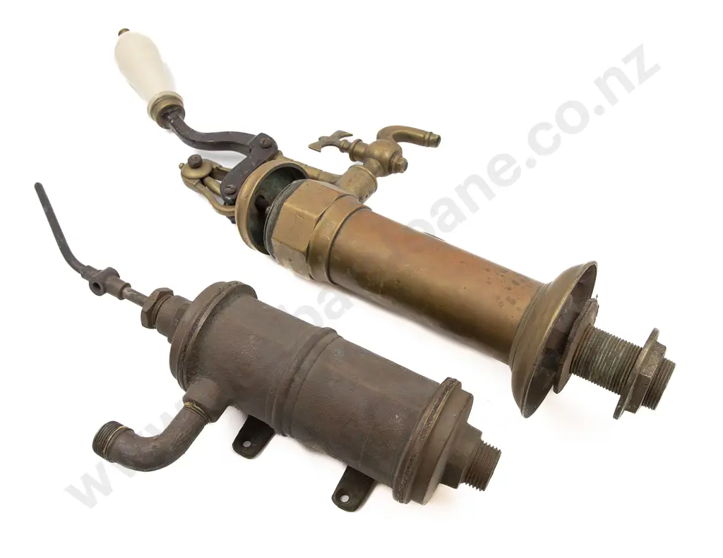 Two Vintage Brass Beer Pumps Image 1++