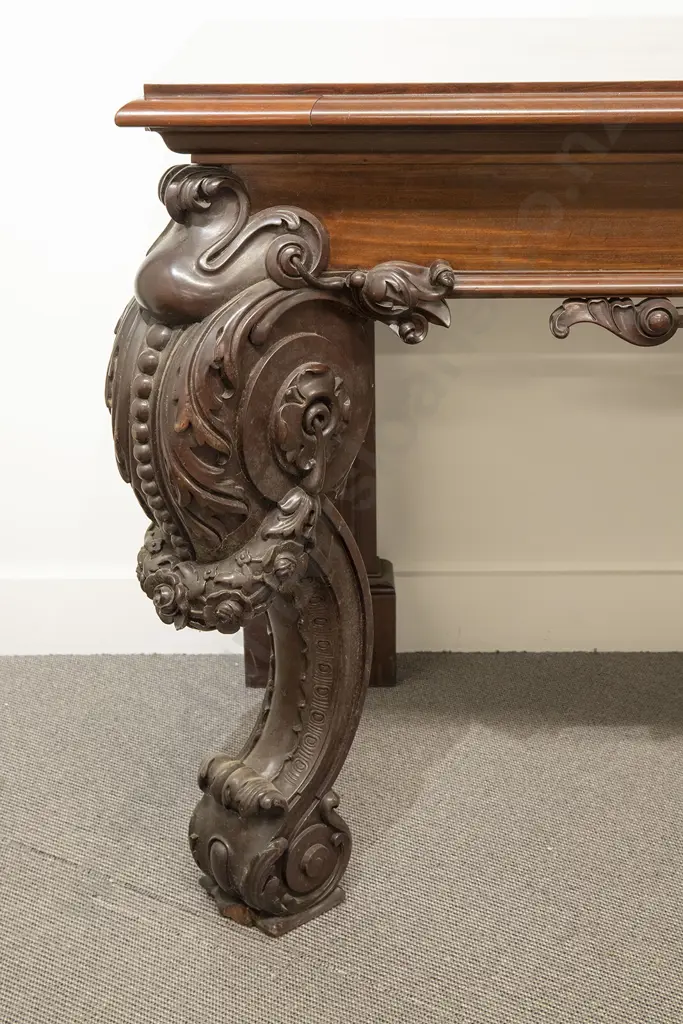 Fine Quality Victorian Plum Pudding Mahogany Serving Table Image 1++