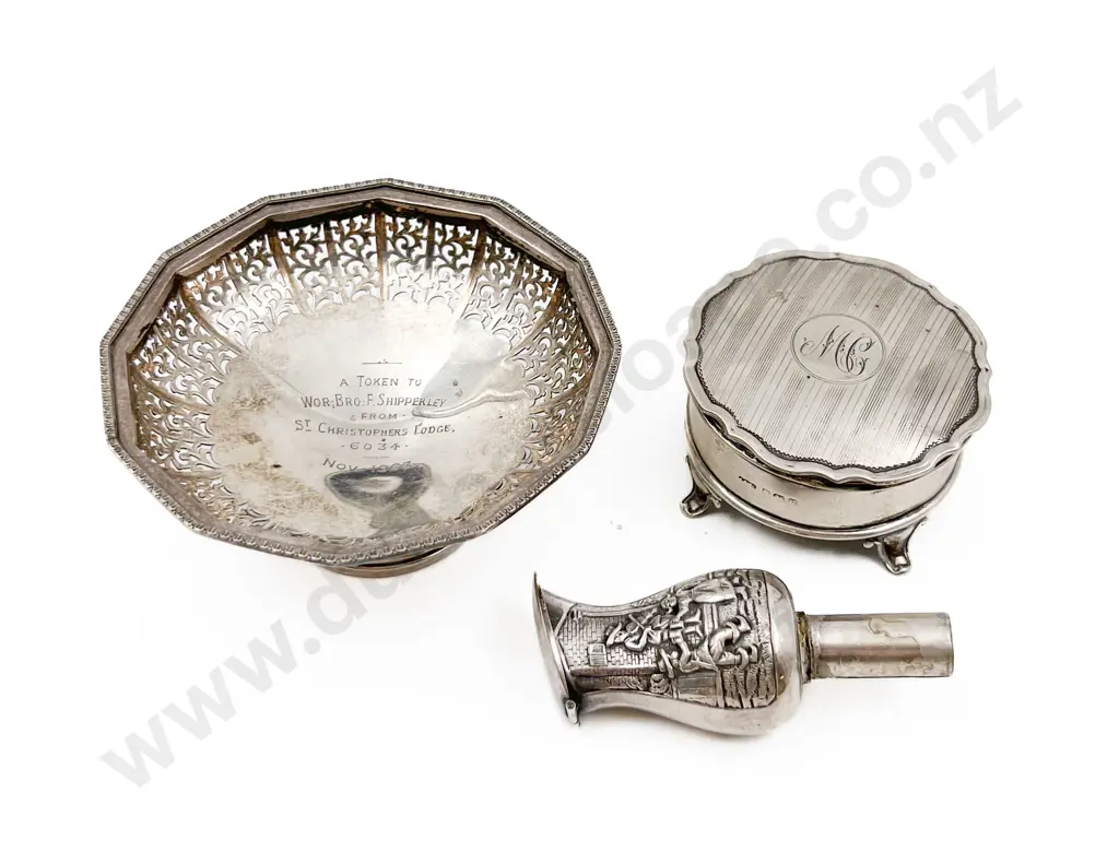 S/S Footed Dish Together With Small Lidded Jewellery Box and Other Silver Item Image 1++