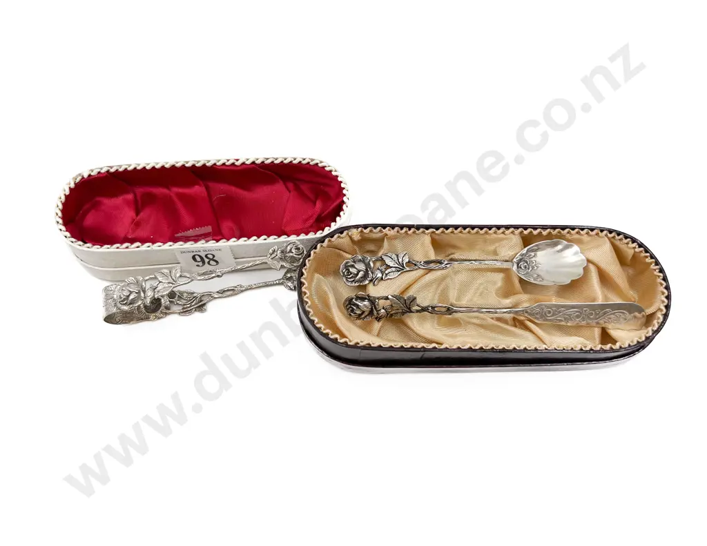 S/S Tongs Together With Butter Knife and Teaspoon Image 1++