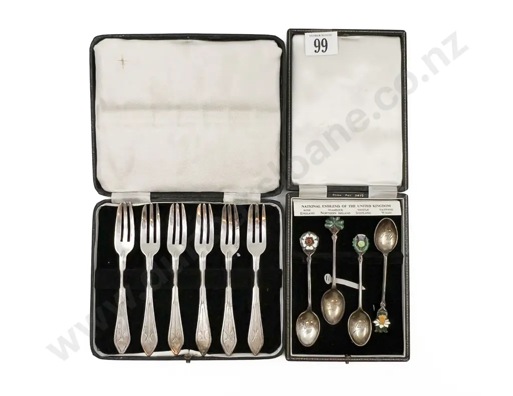 S/S Souvenir Spoon Set Together With Cased S/S Cake Forks Image 1++