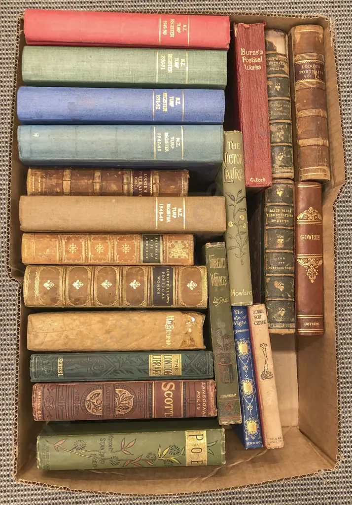 Box of Assorted Books Including Four Various Volumes of The N.Z Turf Register Image 1++