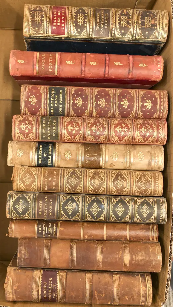 Small Box Of Vintage Books Including English Men of Letters etc Image 1++