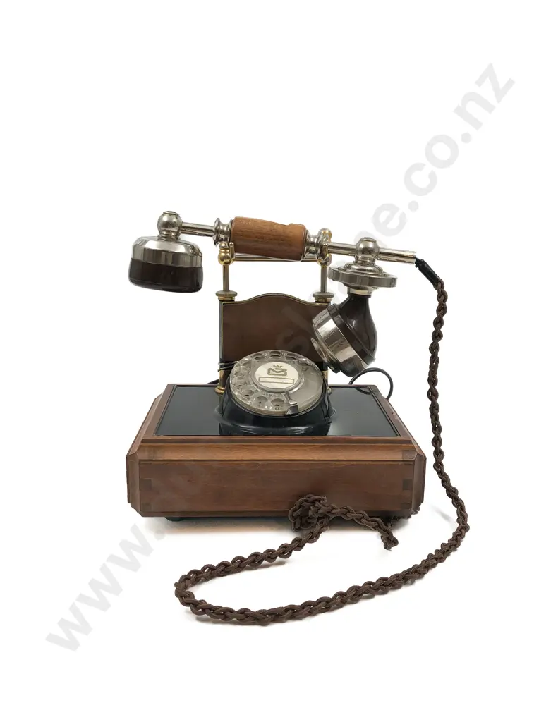 Vintage NZ Post Office Telephone Image 1++
