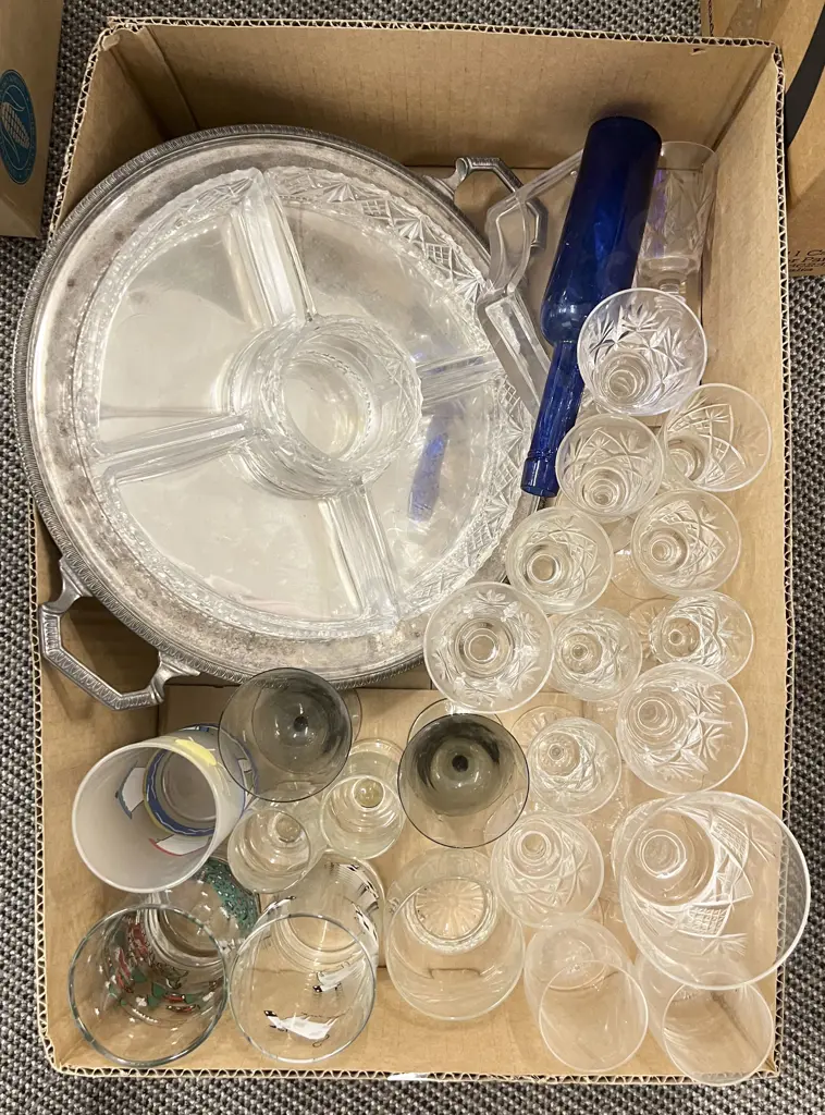 Box of Assorted Crystal and Glassware Image 1++