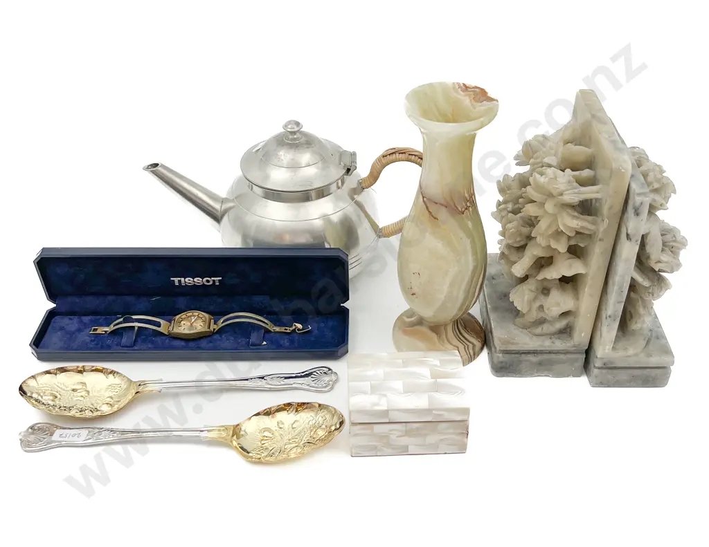Hardstone Bookends With MOP box and Assorted Image 1++