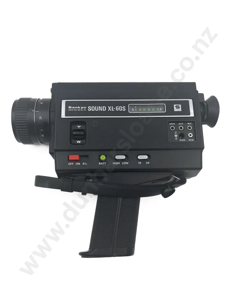 Qty Of Assorted Vintage Movie Cameras Image 1++