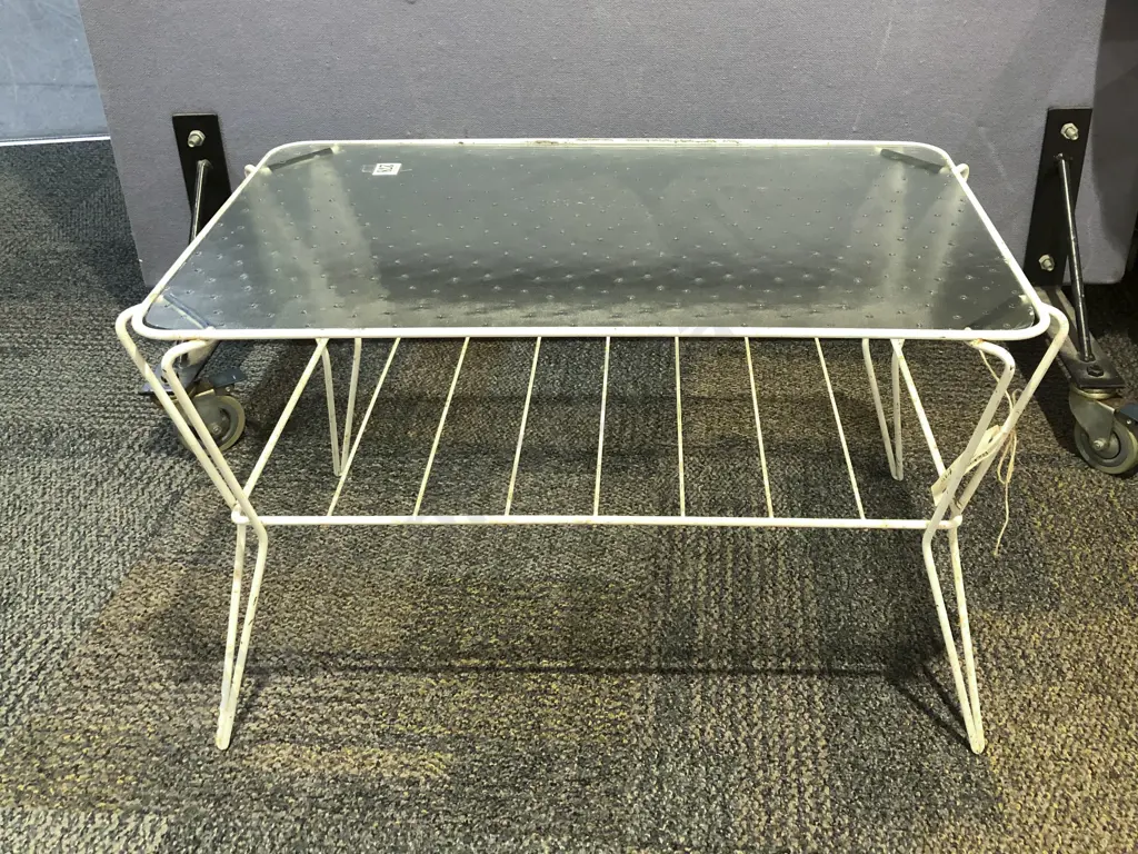 Retro Glass Top Coffee Table Image 1++