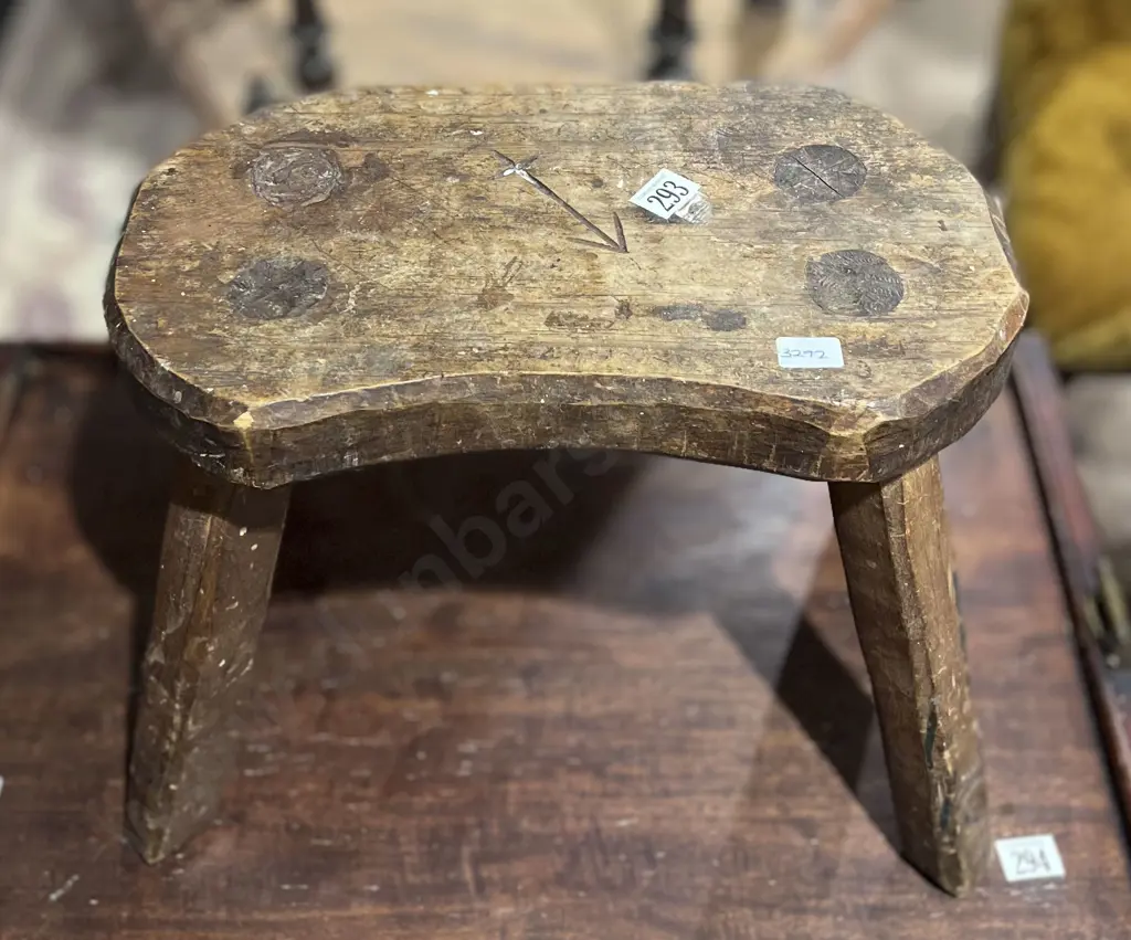 Chapman Taylor Stool Image 1++