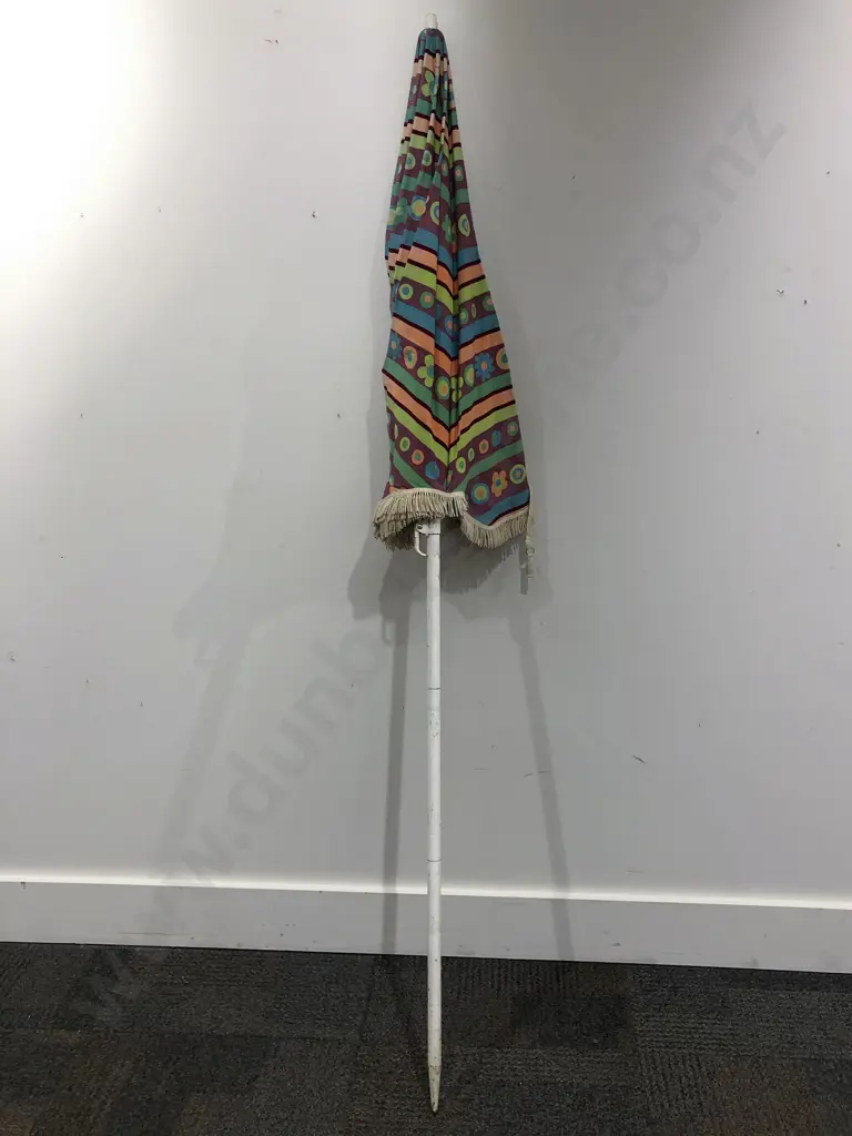Retro Parasol Image 1++