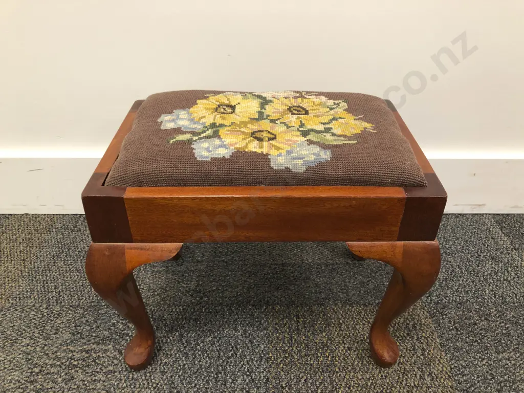 Two Tier Occasional Table Together with Footstool Image 1++