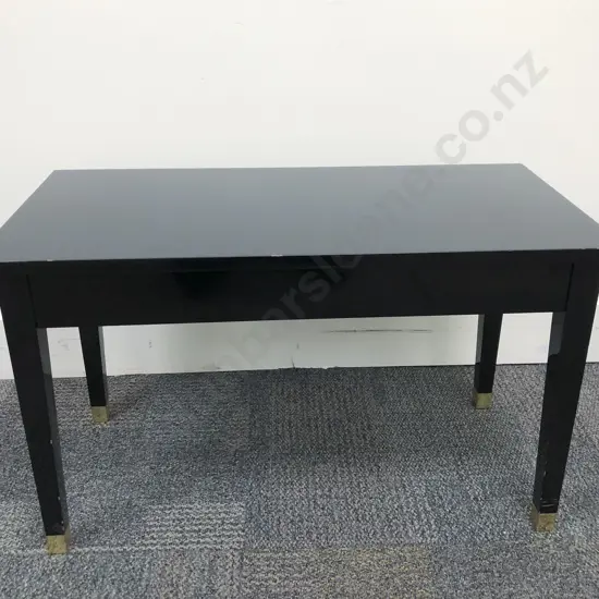 Lacquered Occasional Table with Compartment