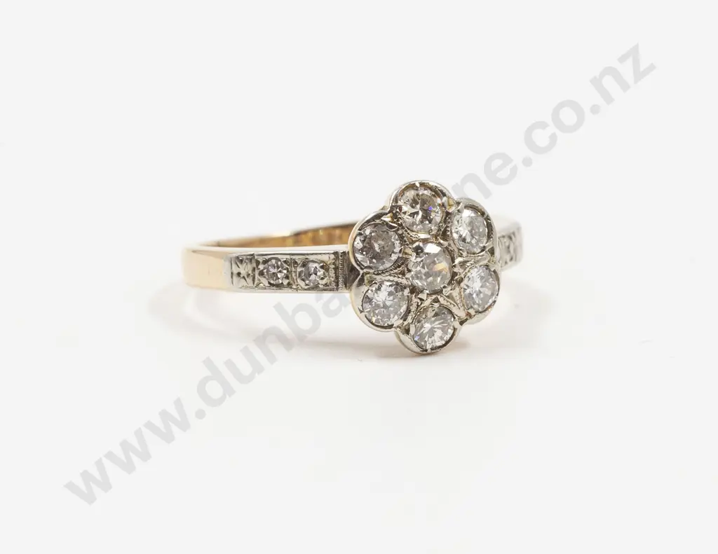 18ct Early C20th 7stone Diamond Floret Cluster Ring Image 1++