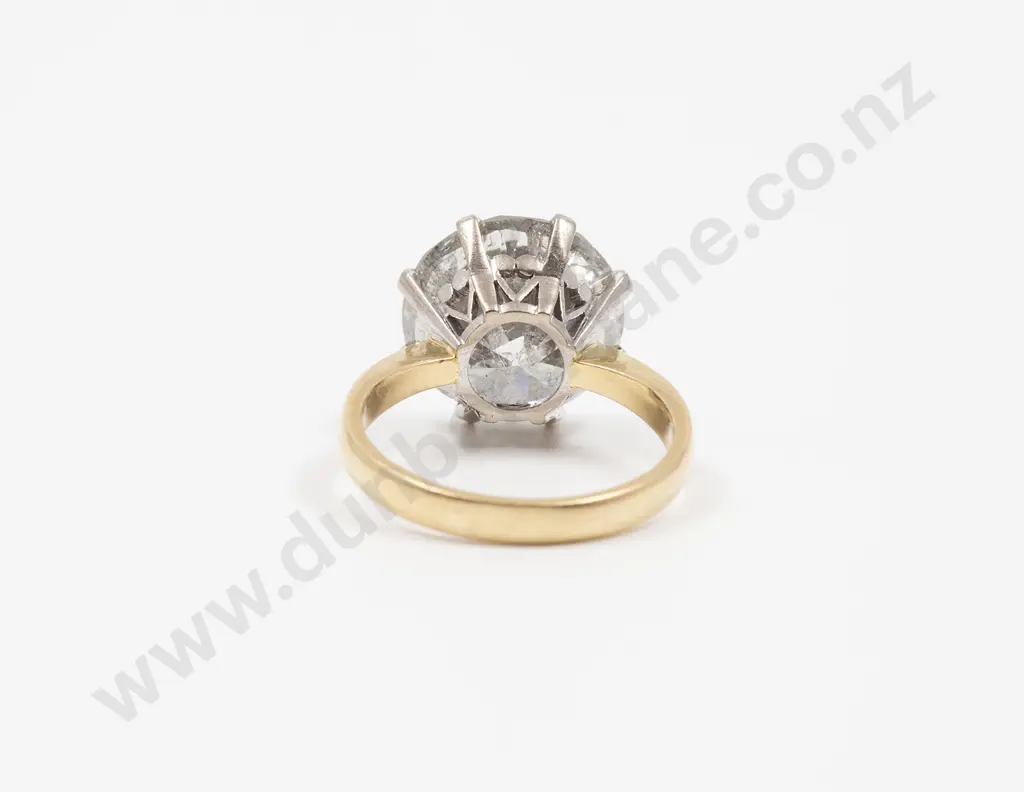 18ct Solitaire Diamond Ring Image 1++