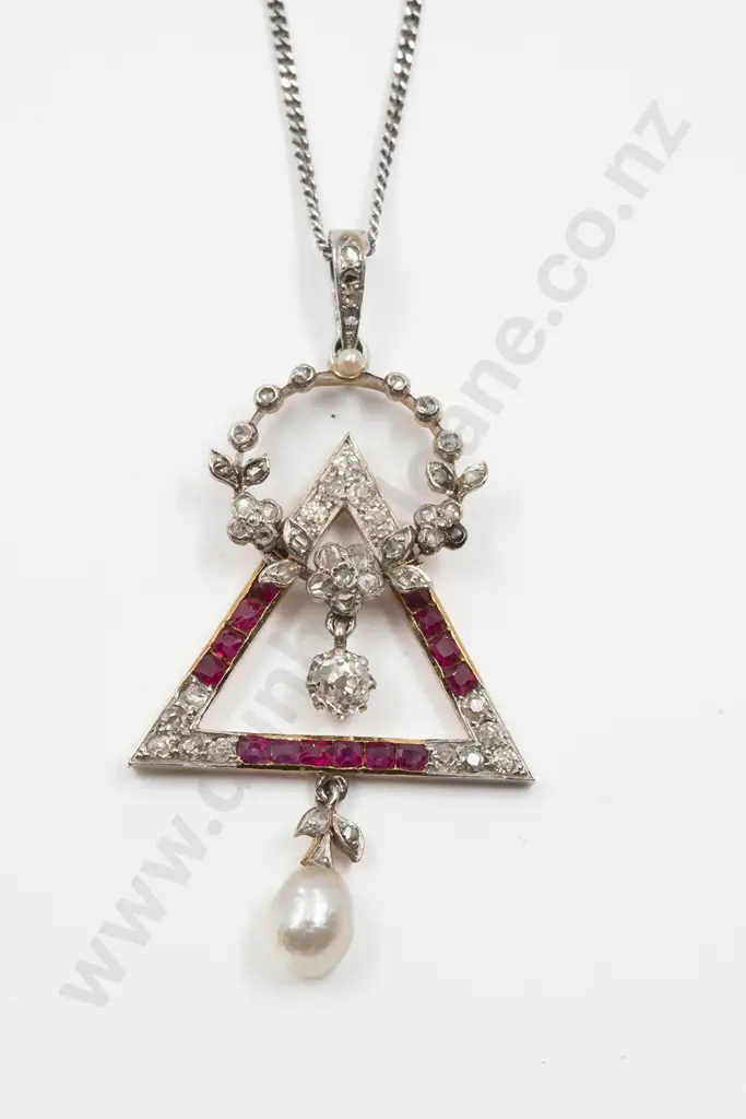 14ct Art Deco Ruby and Diamond Pendant Image 1++