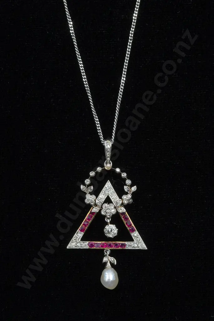14ct Art Deco Ruby and Diamond Pendant Image 1++