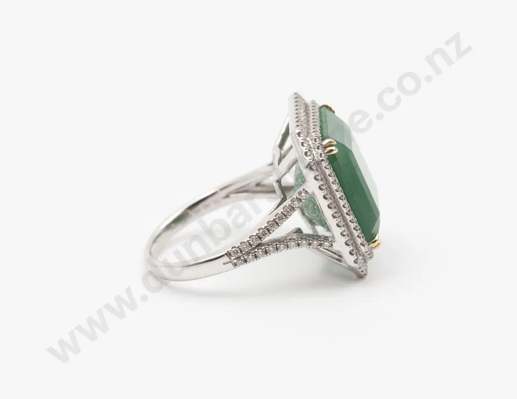 14ct White Gold Emerald and Diamond Dress Ring Image 1++
