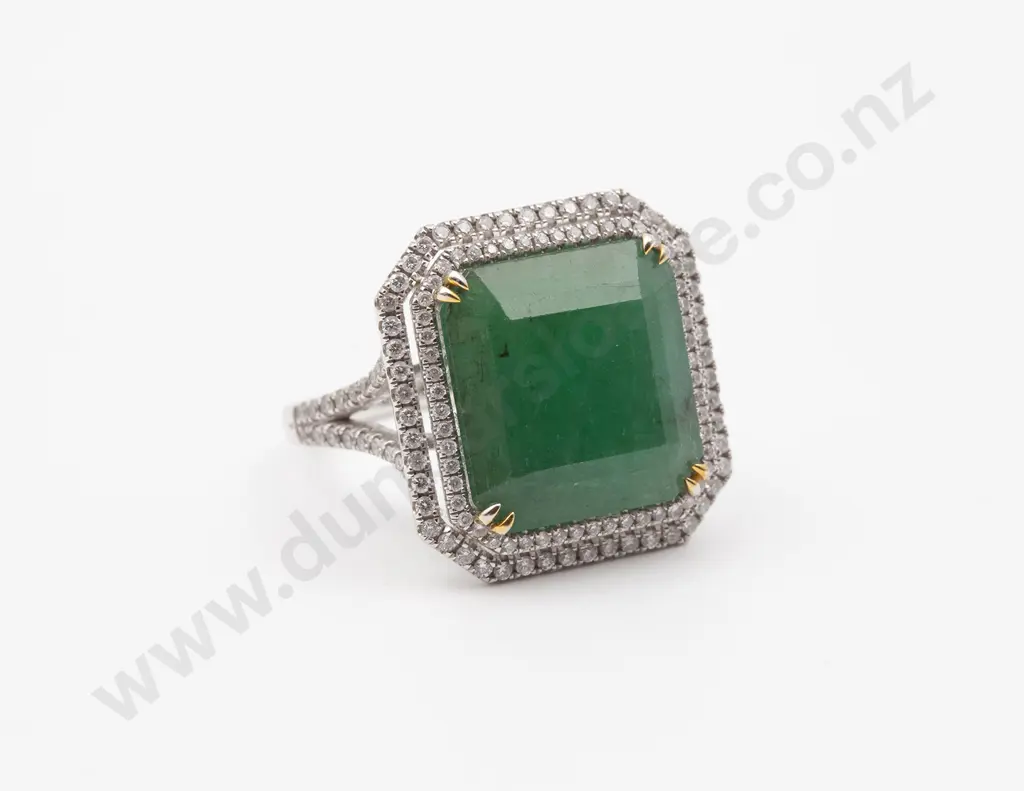 14ct White Gold Emerald and Diamond Dress Ring Image 1++