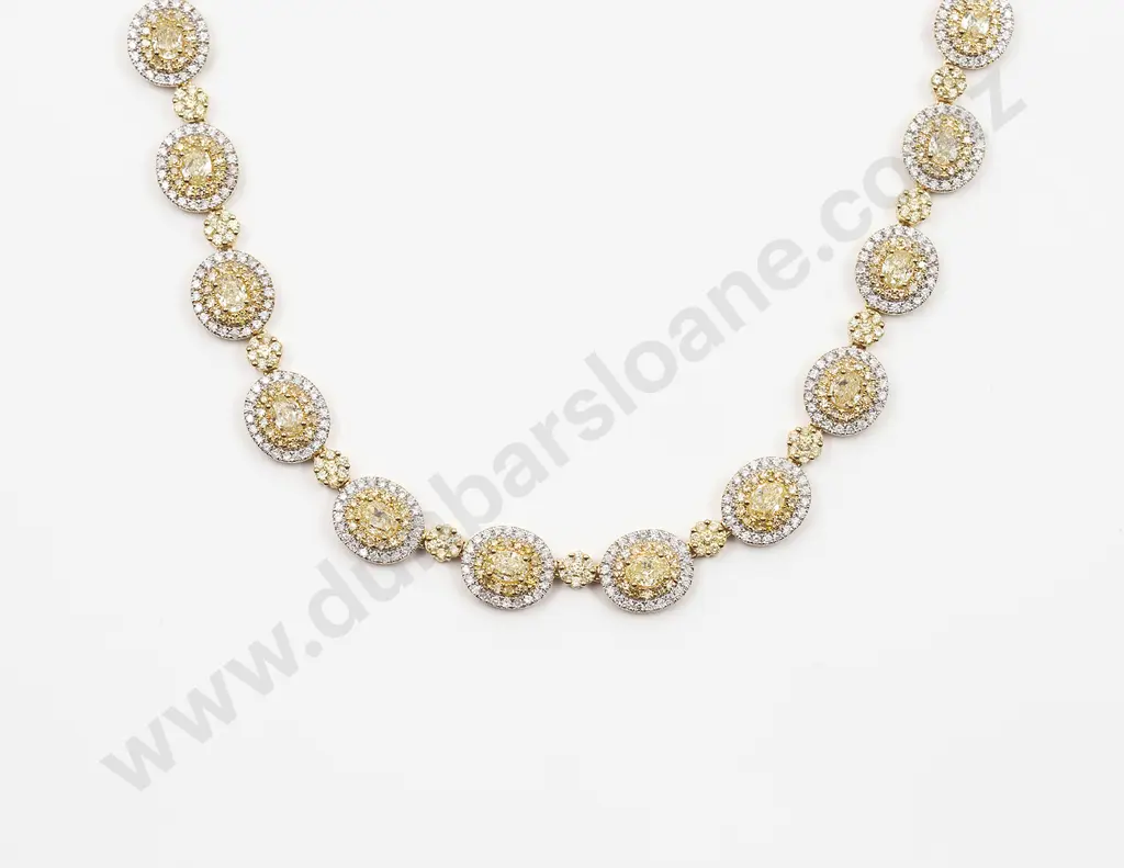 18ct Natural Fancy Light Yellow Diamond Necklace Image 1++