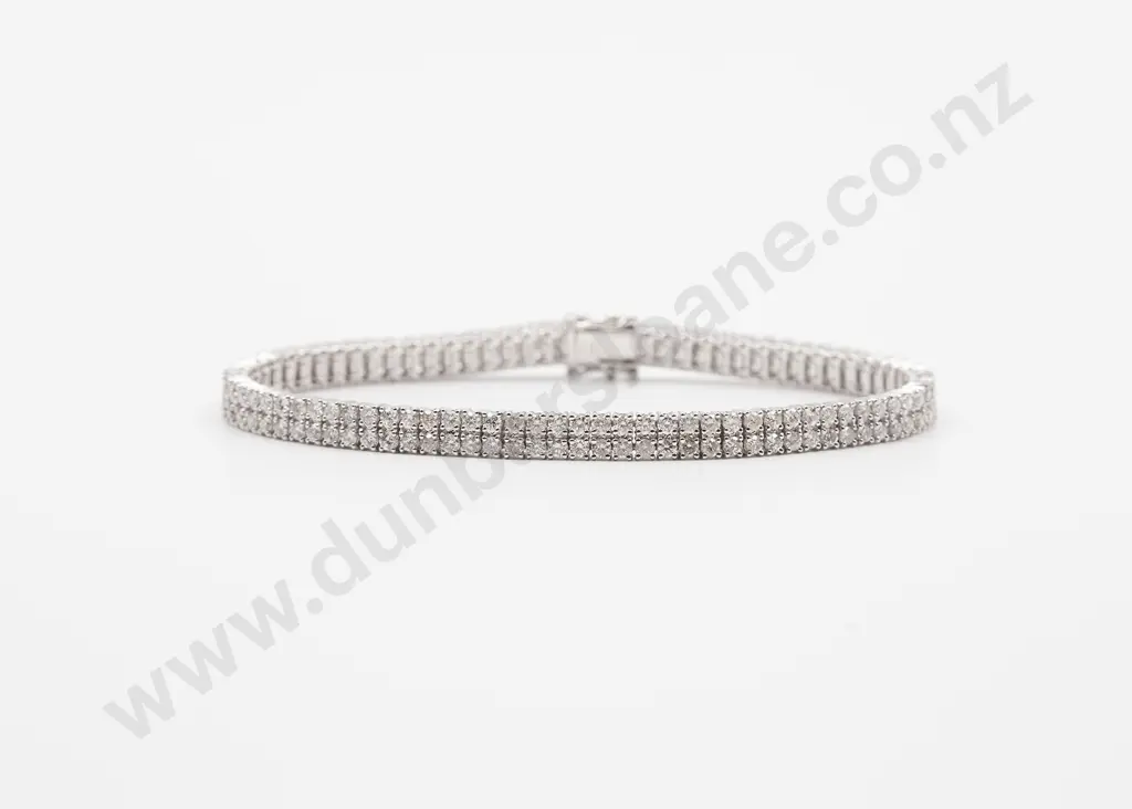 18ct White Gold 168 Stone Diamond Tennis Bracelet Image 1++