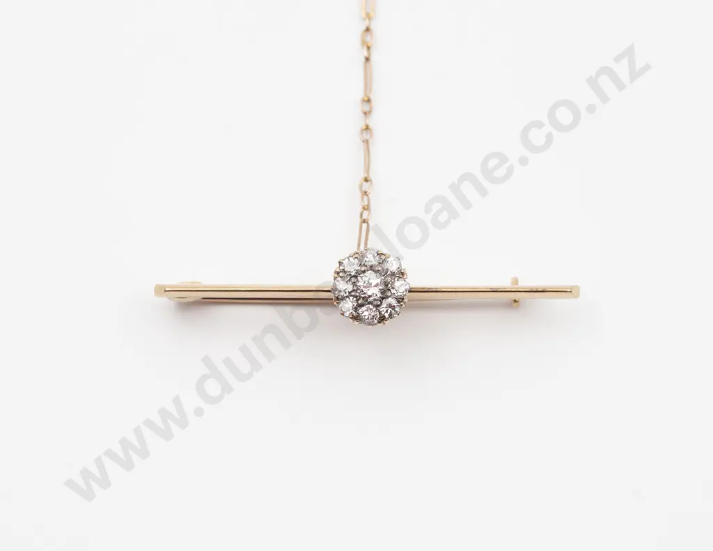 18ct Nine Stone Diamond Cluster Bar Brooch Image 1++