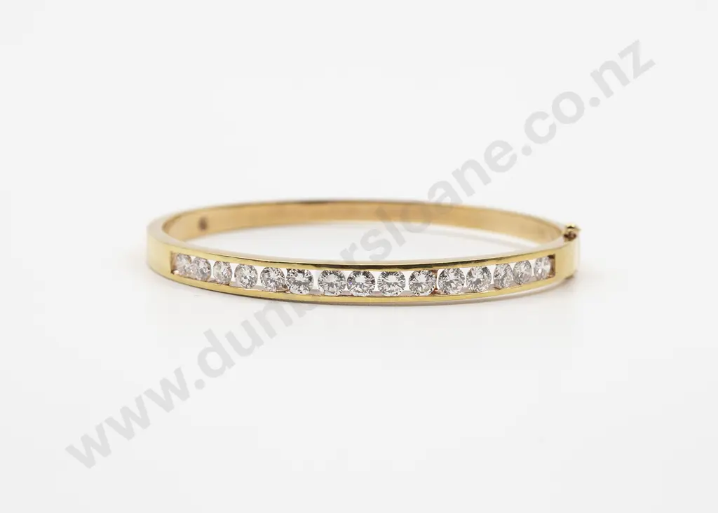 18ct 15stone Diamond Hinged Snap Bangle Image 1++