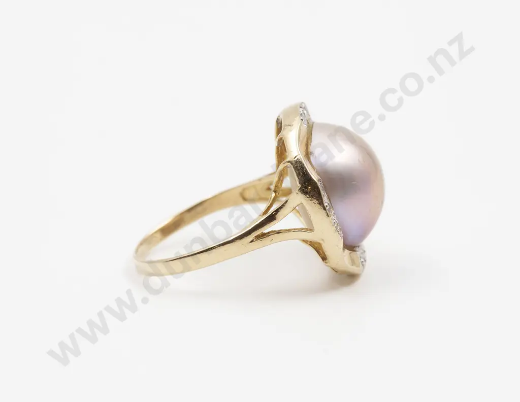 14ct Mabe Pearl and Diamond Cluster Ring Image 1++