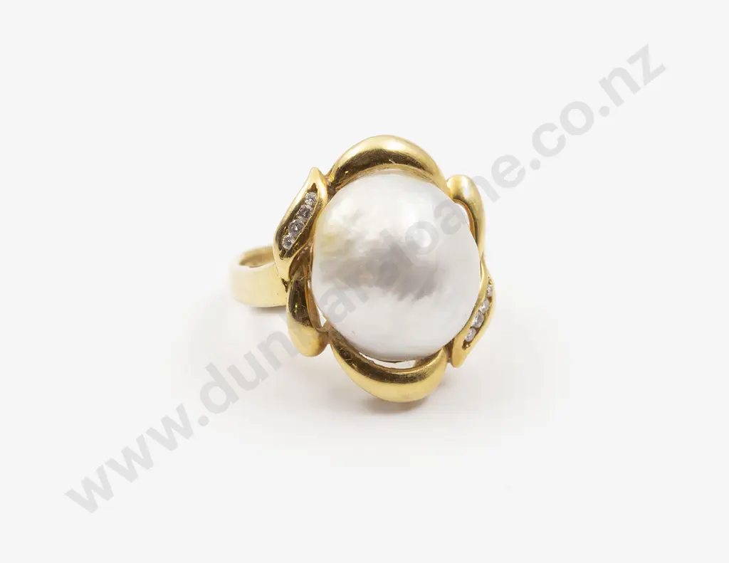18ct Sea South Cultured Baroque Pearl and Diamond Dress Ring Image 1++