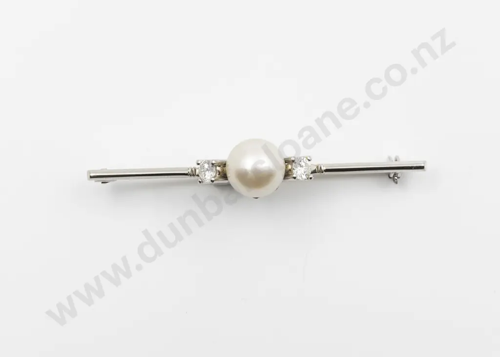 18ct White Gold & Platinum Single Cultured Pearl and Diamond Bar Brooch Image 1++