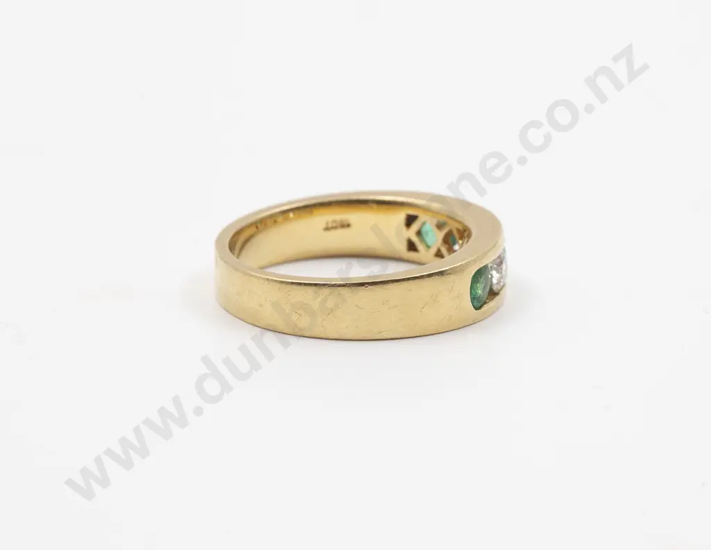 18ct Five Stone Emerald and Diamond Band Ring Image 1++